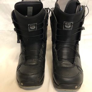 Burton “MOTO” snowboarding boots